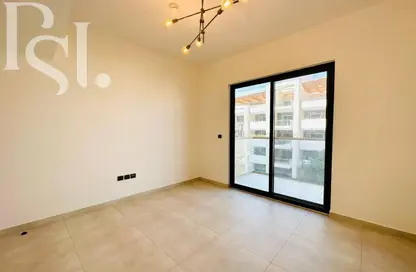 شقة - 2 غرف نوم - 3 حمامات للبيع في بن غاطي روز - منطقة 15 - قرية الجميرا سركل - دبي