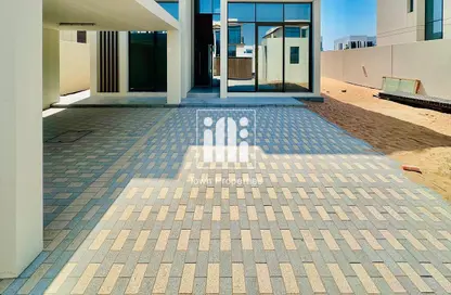 Villa - 4 Bedrooms - 5 Bathrooms for rent in Al Jubail Island - Abu Dhabi