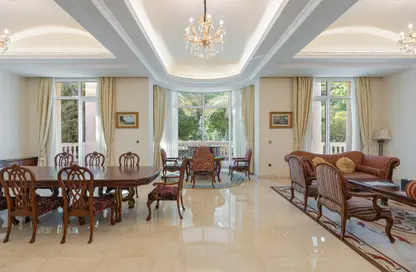 Villa - 5 Bedrooms - 6 Bathrooms for rent in Kempinski Palm Residence - The Crescent - Palm Jumeirah - Dubai