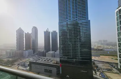 شقة - غرفة نوم - 2 حمامات للبيع في B برج - الأبراج الإدارية - الخليج التجاري - دبي