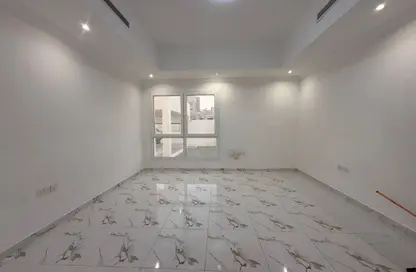 شقة - غرفة نوم - 1 حمام للايجار في مدينة الرياض - أبوظبي