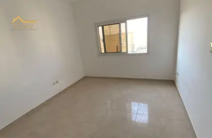 Apartment - 2 Bedrooms - 2 Bathrooms for rent in Al Jurf 2 - Al Jurf - Ajman Downtown - Ajman