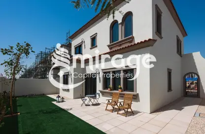 Villa - 5 Bedrooms - 6 Bathrooms for sale in Bloom Living - Zayed City (Khalifa City C) - Khalifa City - Abu Dhabi