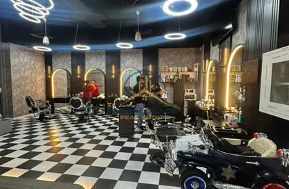 Shop - Studio - 1 Bathroom for rent in Residence 294 - Al Karama - Dubai