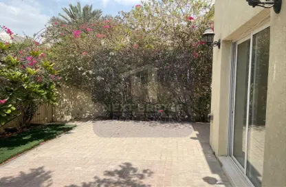 فيلا - 2 غرف نوم - 3 حمامات للايجار في الينابيع 8 - الينابيع - دبي