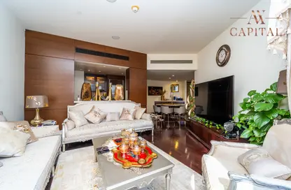 Living Room image for: Apartment - 2 Bedrooms - 4 Bathrooms for sale in Burj Khalifa - Burj Khalifa Area - Downtown Dubai - Dubai, Image 1