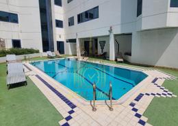 Pool image for: Apartment - 1 bedroom - 2 bathrooms for rent in Al Hudaiba Award Building - Al Mina - Dubai, Image 1