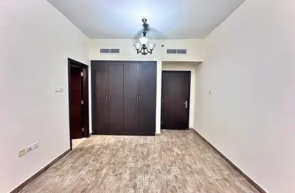 Apartment - 2 Bedrooms - 2 Bathrooms for rent in Muwaileh 29 Building - Muwaileh - Sharjah