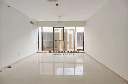 Apartment - 1 Bedroom - 2 Bathrooms for rent in Muweileh Community - Muwaileh Commercial - Sharjah