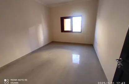 Apartment - 2 Bedrooms - 2 Bathrooms for rent in Al Khan - Sharjah
