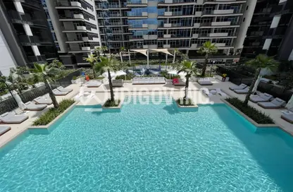 Apartment - Studio - 1 Bathroom for rent in Kensington Waters A - Kensington Waters - Mohammed Bin Rashid City - Dubai