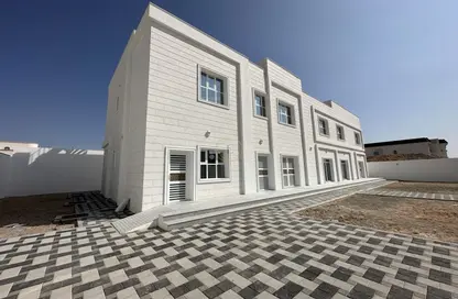 Terrace image for: Villa - 7 Bedrooms for rent in Shi'bat Al Wutah - Al Ain, Image 1