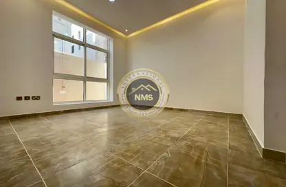 Apartment - Studio - 1 Bathroom for rent in Hadbat Al Zafranah - Muroor Area - Abu Dhabi