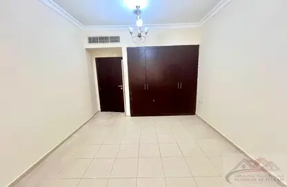 Apartment - 2 Bedrooms - 2 Bathrooms for rent in Muwaileh 29 Building - Muwaileh - Sharjah