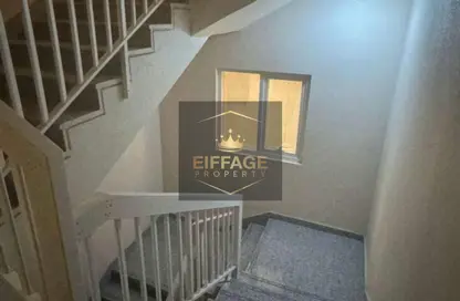 مجمع سكني - 8 غرف نوم - 8 حمامات للبيع في المجرة - الشرق - الشارقة