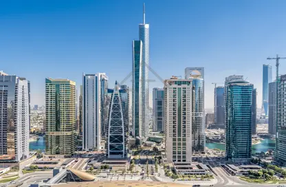 Outdoor Building image for: Apartment - 4 Bedrooms - 3 Bathrooms for rent in Horizon Tower - Dubai Marina - Dubai, Image 1