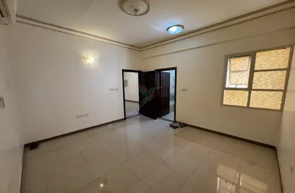 شقة - غرفة نوم - 2 حمامات للايجار في العامريه - الجيمي - العين