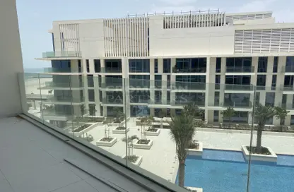 شقة - غرفة نوم - 2 حمامات للايجار في ممشى السعديات - منطقة السعديات الثقافية - جزيرة السعديات - أبوظبي