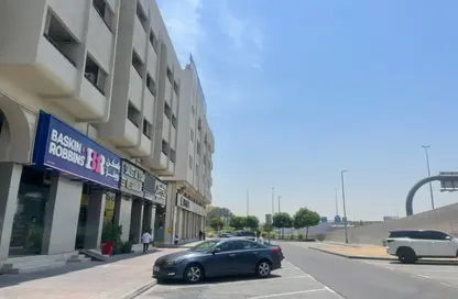 متجر - استوديو - 1 حمام للايجار في الكرامة - دبي