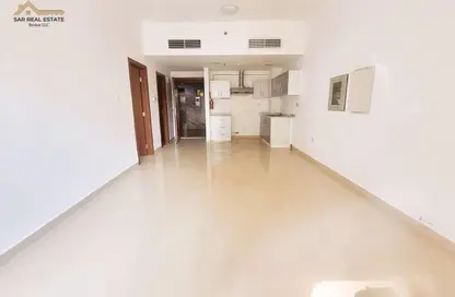 شقة - غرفة نوم - 2 حمامات للايجار في مسكن الامير - منطقة 11 - قرية الجميرا سركل - دبي