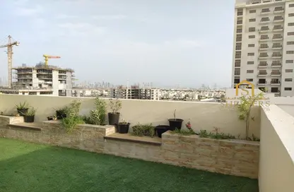 Apartment - 3 Bedrooms - 3 Bathrooms for sale in Crystal Residence - Jumeirah Village Circle - Dubai