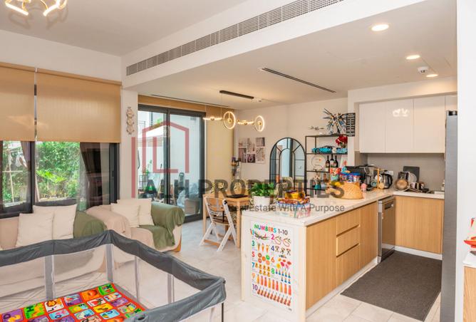 15811002 - Property Main Image