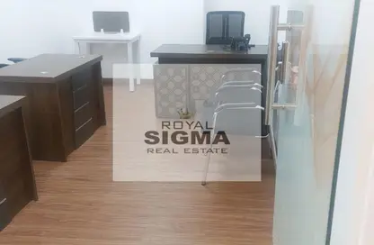 Office Space - Studio - 1 Bathroom for rent in Mankhool 455 - Mankhool - Bur Dubai - Dubai