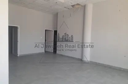 Shop - Studio - 1 Bathroom for rent in Liwara 1 - Ajman
