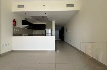 شقة - 1 حمام للبيع في المساكن الحمراء - مدينة دبي الرياضية - دبي