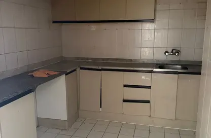 Apartment - 2 Bedrooms - 1 Bathroom for rent in Downtown Fujairah - Fujairah