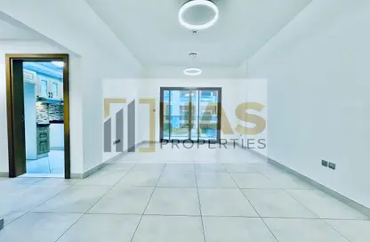 Apartment - 1 Bedroom - 2 Bathrooms for rent in Jumeirah Garden City - Al Satwa - Dubai