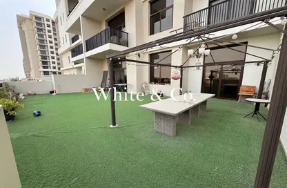 Apartment - 2 Bedrooms - 2 Bathrooms for sale in Warda Apartments 2A - Warda Apartments - Town Square - Dubai