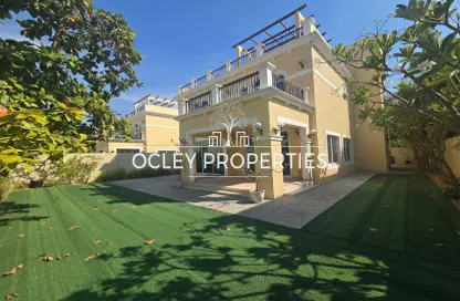 Villa - 4 Bedrooms - 3 Bathrooms for rent in Legacy Nova Villas - Jumeirah Park - Dubai