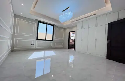 Empty Room image for: Villa - 4 Bedrooms - 5 Bathrooms for sale in Al Rawda 2 Villas - Al Rawda 2 - Al Rawda - Ajman, Image 1