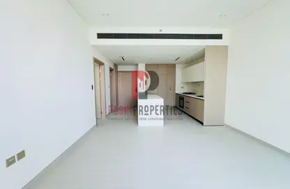 Apartment - 1 Bedroom - 2 Bathrooms for rent in Binghatti Phoenix - Jumeirah Village Circle - Dubai