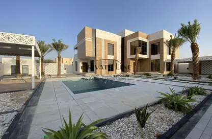 Outdoor House image for: Villa - Studio - 6 Bathrooms for rent in Neima 1 - Ni'mah - Al Ain, Image 1