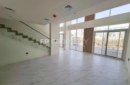 فيلا - 4 غرف نوم - 6 حمامات للايجار في روكان 3 - دبي لاند - دبي فيلا - 4 غرف نوم - 6 حمامات للايجار في روكان 3 - دبي لاند - دبي