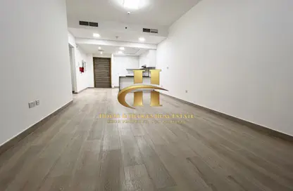 Apartment - 1 Bedroom - 2 Bathrooms for sale in Bloom Towers B - Bloom Towers - Jumeirah Village Circle - Dubai