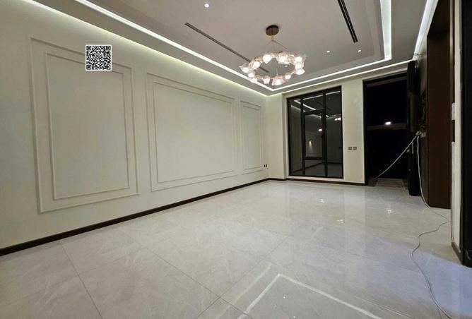 16008318 - صورة العقار 3