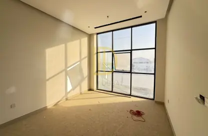 Villa - 5 Bedrooms - 7+ Bathrooms for rent in Nad Al Sheba 3 - Nad Al Sheba - Dubai