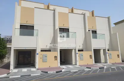 Townhouse - 3 Bedrooms - 5 Bathrooms for rent in Al Badaa Street - Al Badaa - Dubai