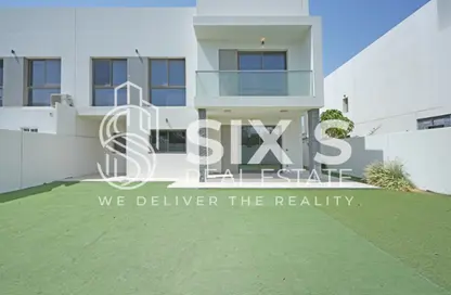Villa - 4 Bedrooms - 5 Bathrooms for sale in The Cedars - Yas Acres - Yas Island - Abu Dhabi
