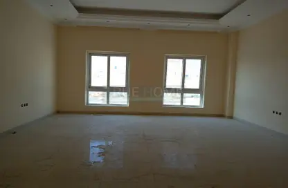 Empty Room image for: Villa - 4 Bedrooms - 5 Bathrooms for sale in Al Qarain - Sharjah, Image 1