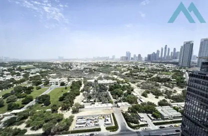 شقة - غرفة نوم - 2 حمامات للبيع في سكاي جاردنز - مركز دبي المالي العالمي - دبي