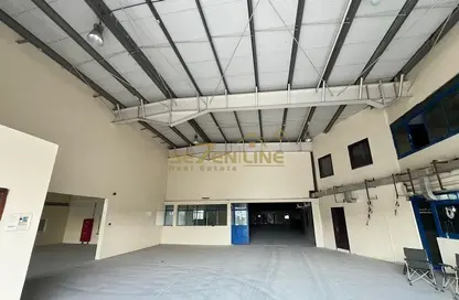 Parking image for: Warehouse - Studio for rent in Al Qusais Industrial Area 1 - Al Qusais Industrial Area - Al Qusais - Dubai, Image 1