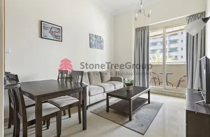 Living / Dining Room image for: Apartment - 1 Bedroom - 1 Bathroom for rent in Dream Tower 1 - Dream Towers - Dubai Marina - Dubai, Image 1