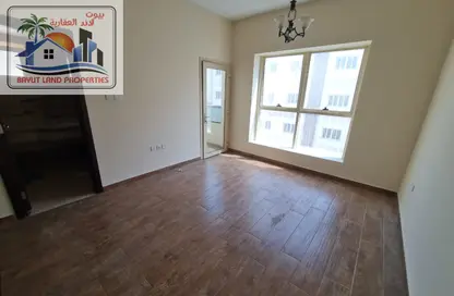 Apartment - 2 Bedrooms - 2 Bathrooms for rent in Muwailih Building - Muwaileh - Sharjah