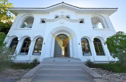 Villa - 5 Bedrooms - 6 Bathrooms for sale in Signature Villas Frond P - Signature Villas - Palm Jumeirah - Dubai