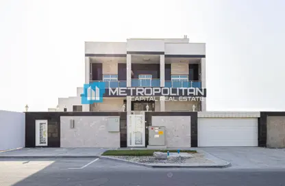 Villa - 5 Bedrooms - 6 Bathrooms for sale in Alreeman - Al Shamkha - Abu Dhabi