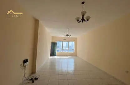 Apartment - 3 Bedrooms - 3 Bathrooms for rent in Al Taawun Street - Al Taawun - Sharjah